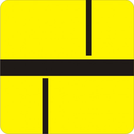 Plate indicating perpendicular route through the intersection with right-of-way, and the arrangment of the roads without rights-of-way (put on the road without right-of-way)
