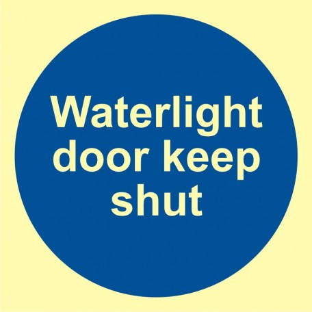 Wasserdichte Tür schließen